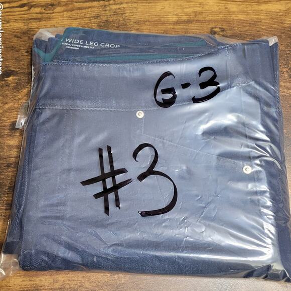 Chico's Jeans Size 6 Pull On Wide Leg Crop High Rise Dark Wash Stretch Denim - Picture 11 of 11